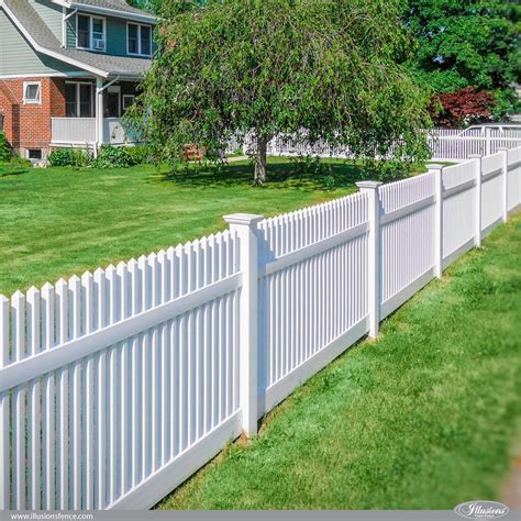 42 Vinyl Fence Home Decor Ideas for Your Yard | Illusions Fence