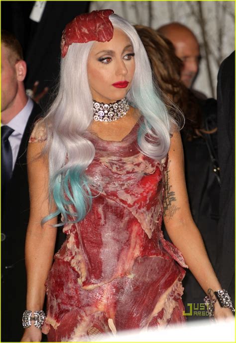 Lady Gaga Explains Meat Dress Meaning: Photo 2479822 | 2010 MTV VMAs, Ellen DeGeneres, Lady Gaga ...