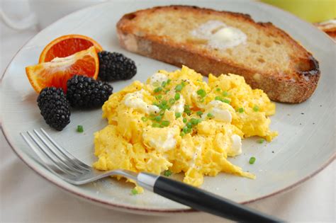 Scrambled Eggs With Cream Cheese Recipe