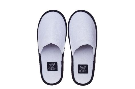 wholesale hotel slippers manufacturer