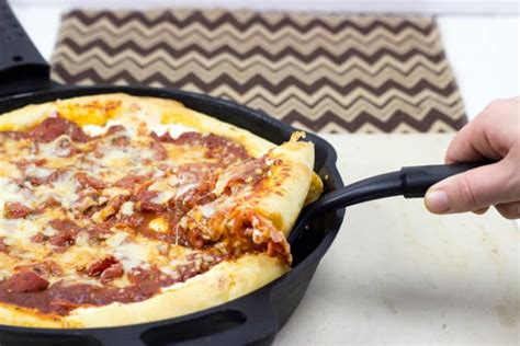 Cast Iron Deep Dish Pizza Recipe - Food Fanatic