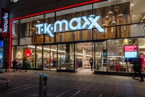 TK Maxx announces HUGE store will open on Oxford Street - with 2,500 famous gold deals - Mirror ...