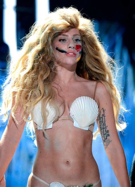 Lady Gaga Pictures: VMA 2013 HOT Performance -07 – GotCeleb