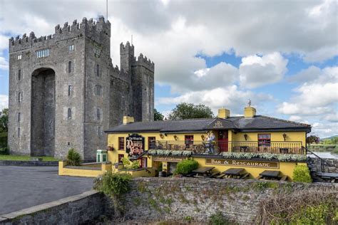 Vacations in Ireland! Splendid 4* Bunratty Castle hotel for only €73 / double room - Ireland ...