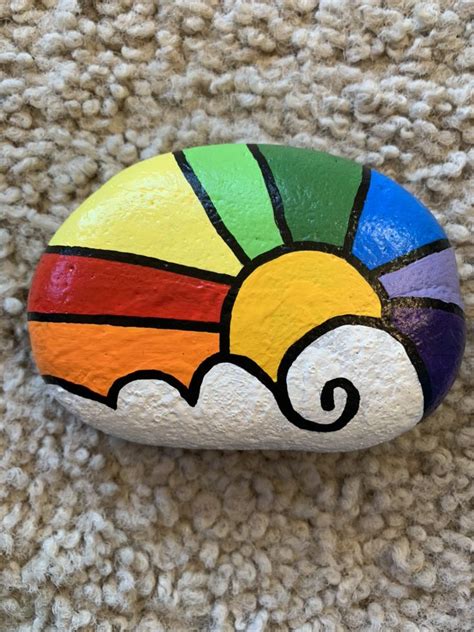 Pin by Marianne Stuehm Leis on Rocks I've painted | Diy rock art, Painted rock animals, Rock ...