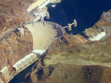 File:Hoover dam from air.jpg - Wikipedia