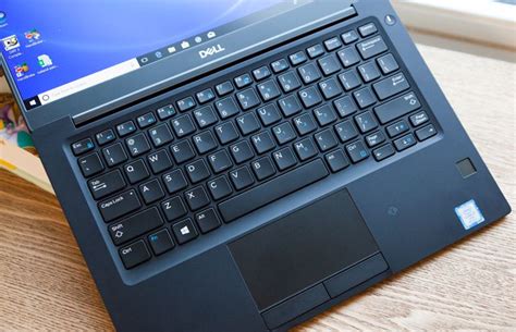 Dell Latitude 7390 Review - Benchmarks and Specs | Laptop Mag