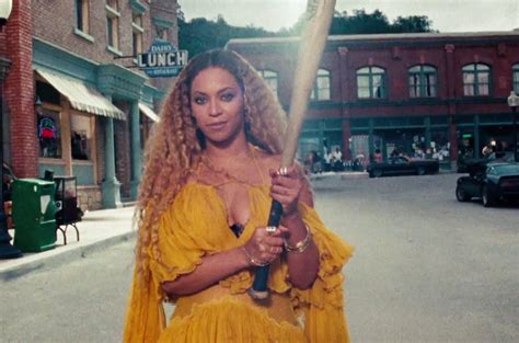 Beyonce’s ‘Lemonade’: All 12 Tracks Debut on Hot 100 | Billboard – Billboard