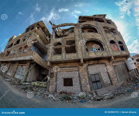 The Devastation of the War in Yemen Editorial Photo - Image of coalition, destructive: 203905791