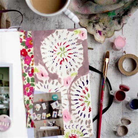 31 Best Art Journal Prompts & Ideas to Inspire Creativity