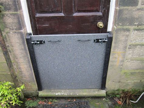 800mm high flood barrier for front door, flood protection, flooding ... | Flood protection ...