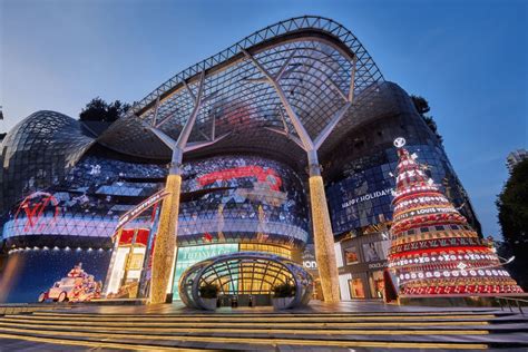 Singapore Orchard Road Christmas 2024 - Bernina Christmas 2024