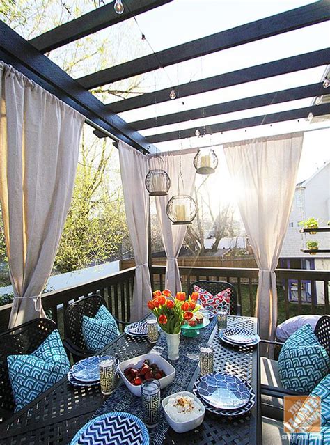 Pergola Lights! Eight Easy Pergola Lighting Ideas - OutsideModern