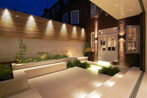 20+ Lovely Modern Exterior Lighting Ideas - SWEETYHOMEE