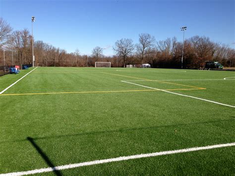 Green Artificial Grass Turf Soccer Football Field