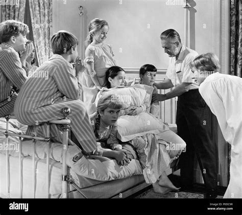 Robert wise 1965 Black and White Stock Photos & Images - Alamy