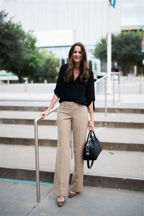 Women wearing khaki pants, business casual, street fashion, casual wear | Classy Fashion ...