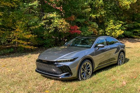 2023 Toyota Crown Review: We Finally Get the Jewel | GearJunkie