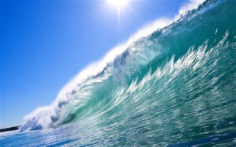 Stunning Ocean Waves Wallpaper HD for your desktop Free Download