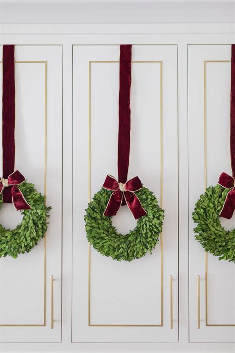 5 Top Picks for Wreaths on Kitchen Cabinets | BlueGrayGal