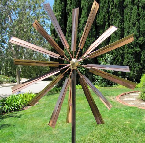 https://www.stanwoodimports.com/stanwood-wind-sculpture-kinetic-copper-dual-spinner-double ...