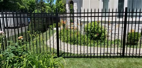 Aluminum Picket Fence Panels - Aluminum Fence Panels Canada