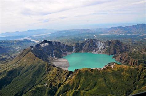 Crater of Mt.Pinatubo, Philippines | Vulkanen, Brits