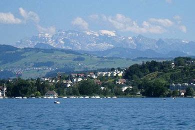 Lake Zurich (Zurich) 2023 Review & Ratings | Family Vacation Critic