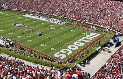 Georgia Bulldogs Football Tickets - StubHub