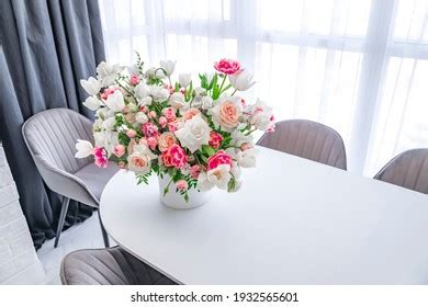 5,471 Conference Table Flowers Images, Stock Photos & Vectors | Shutterstock