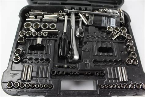 Craftsman 934122 Mechanic's Tool Set, 122 Pieces | Property Room