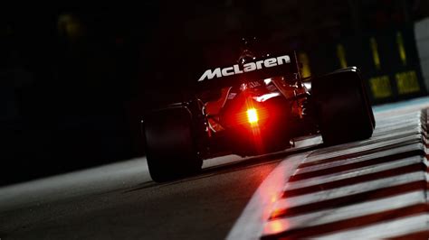 Mclaren Dark Wallpaper