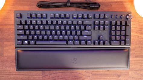 Razer BlackWidow V3 Pro Gaming Keyboard Review - IGN