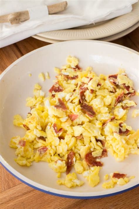 Scrambled Eggs With Bacon - Brooklyn Farm Girl