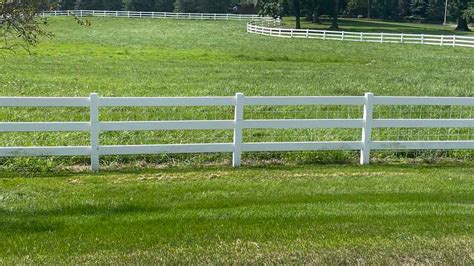 Vinyl Rail Fencing - Classic - Simple - Effective