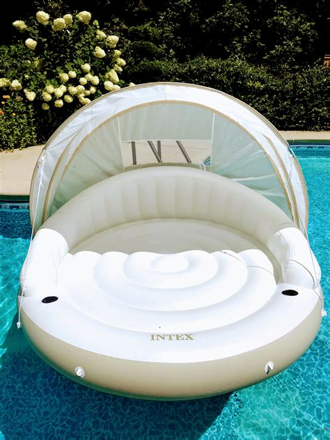 Cool Pool Floats for Adults = Fun and Relaxation