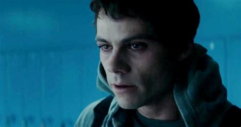 Dylan O'Brien tem um Flashback no trailer de um novo thriller | MHD