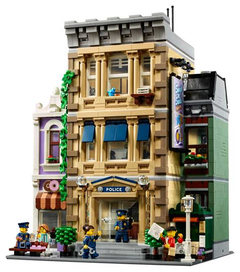 THREE-FLOOR POLICE STATION JOINS THE LEGO® MODULAR BUILDINGS COLLECTION - About us - LEGO.com AU