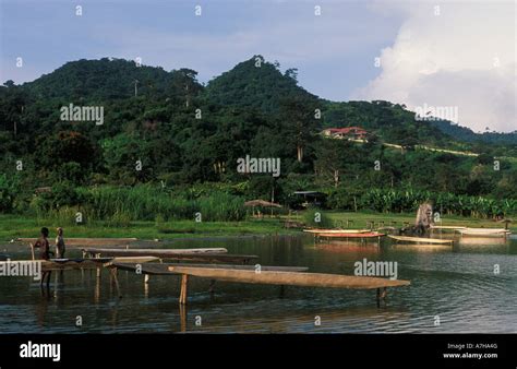 Lake Bosumtwi is a crater lake, Ghana Stock Photo - Alamy