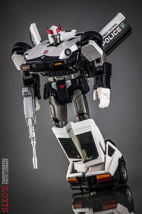 Transformers Masterpiece MP-17 Prowl | Transformers masterpiece, Transformers toys, Transformers ...