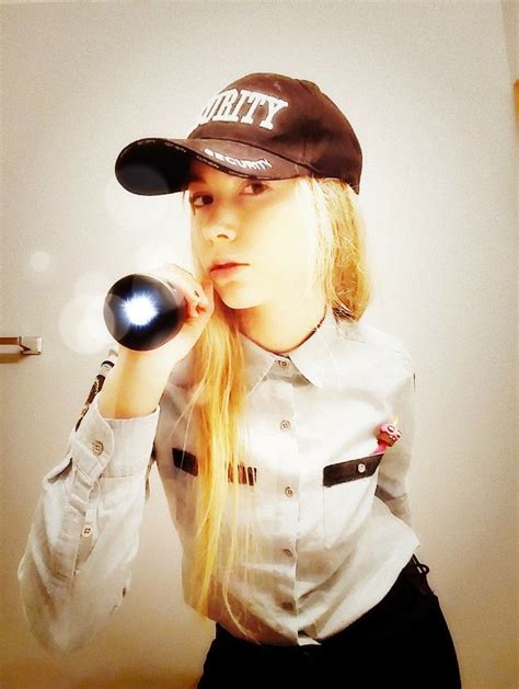 Fnaf security guard cosplay | Fnaf cosplay, Fnaf costume, Fnaf