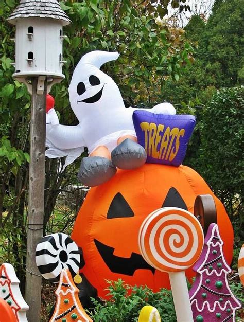 30 Cute Halloween Decorations Ideas - Decoration Love