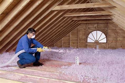 Blown in insulation - Tumbarello Insulation