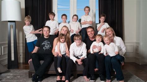 Elon-Musk:-12-Children,-Twins,-And-4-Divorces-In-Depth