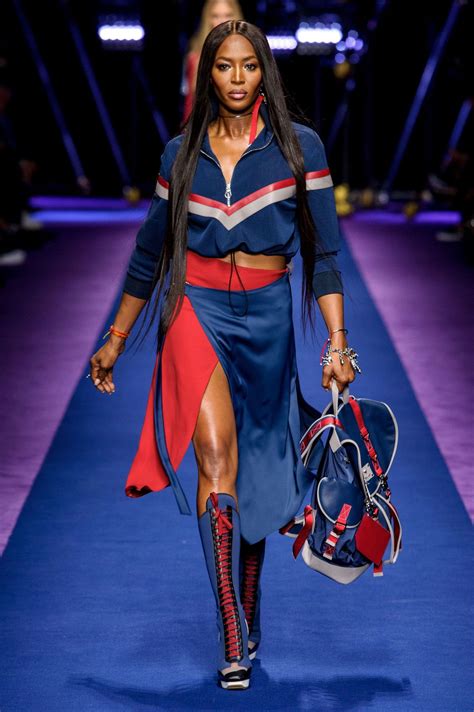 Naomi Campbell - Versace S/S 2017 Show in Milan, September 2016 • CelebMafia