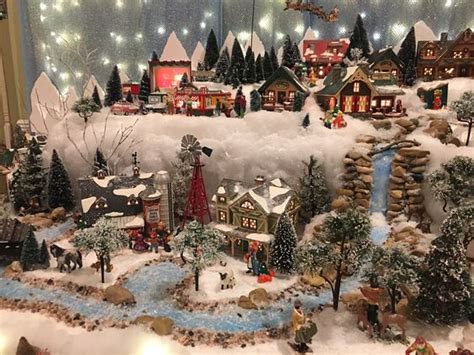 Christmas Village Houses Display Ideas