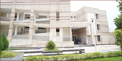 DC New Delhi : Admission 2024, Courses, Fees, Placement, Cut Off