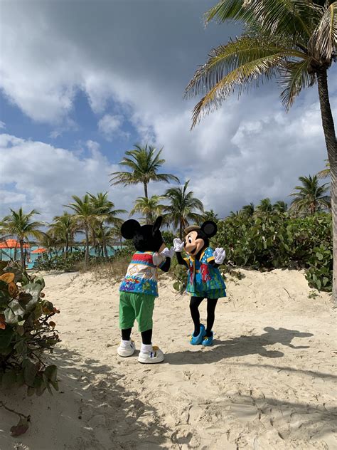 Castaway Cay Activities: Beaches & Events - Marcie in Mommyland