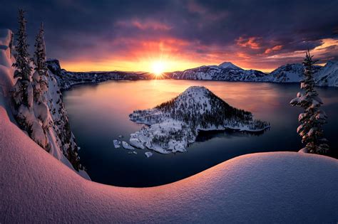 Wallpaper winter Crater lake Oregon - free pictures on Fonwall