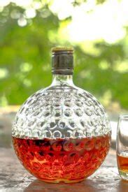 8 Beautiful Whiskey Decanters for Your Home Bar – Snappy Living